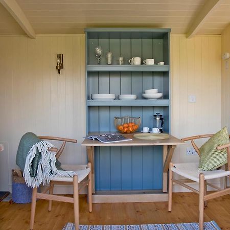 The Hut Villa แอชบอร์น ภายนอก รูปภาพ