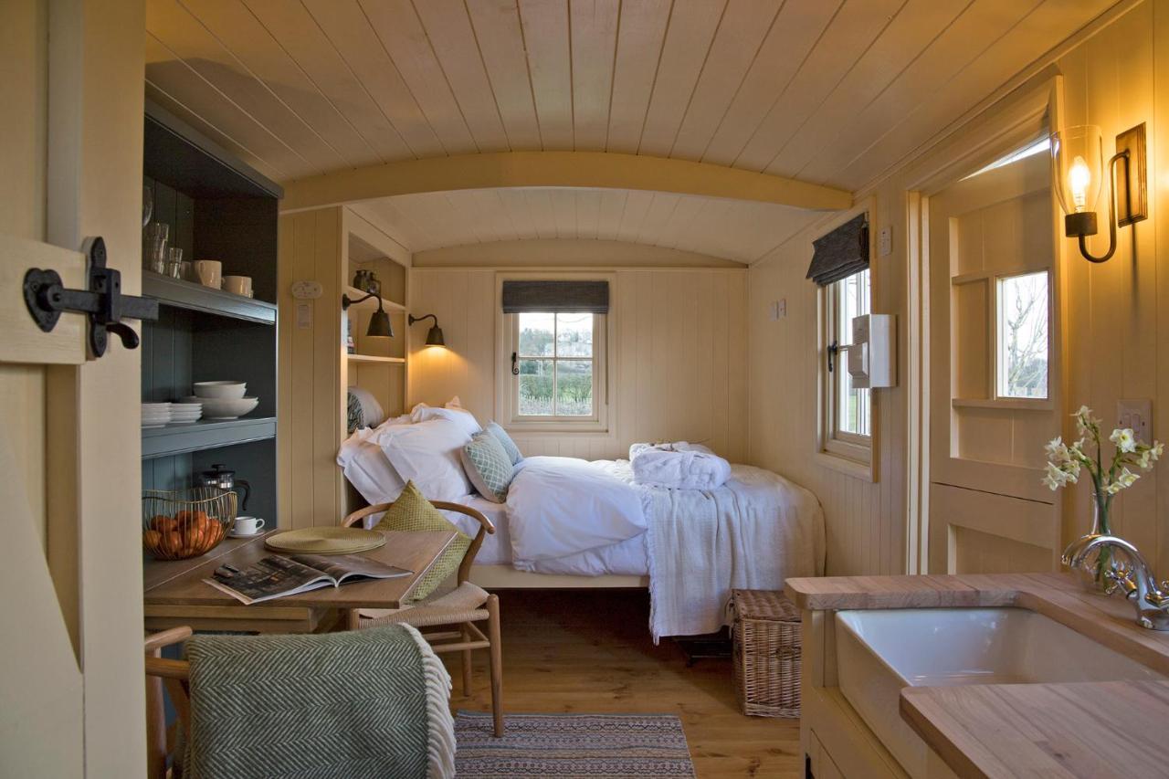 The Hut Villa แอชบอร์น ภายนอก รูปภาพ